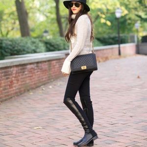 ✨Stuart Weitzman 5050 Boot ✨